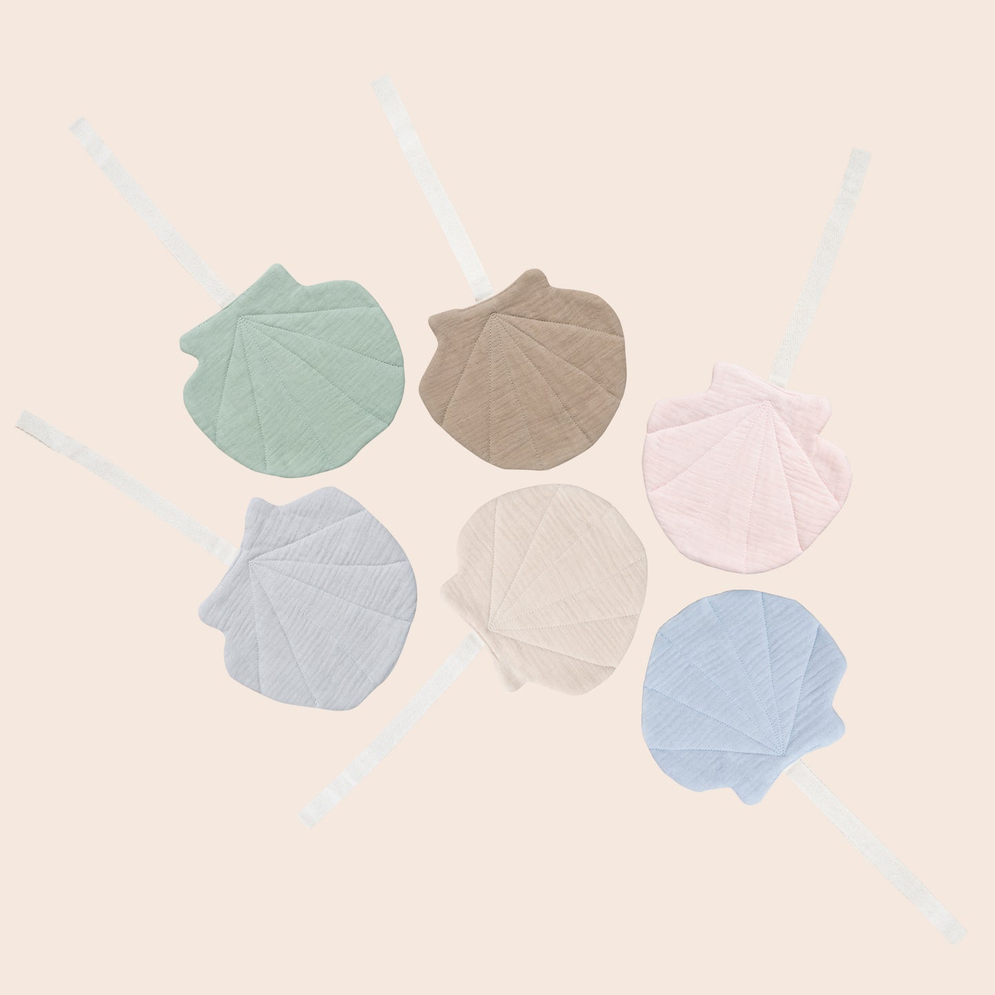 Seashell Linen Sucette Clip- Brown